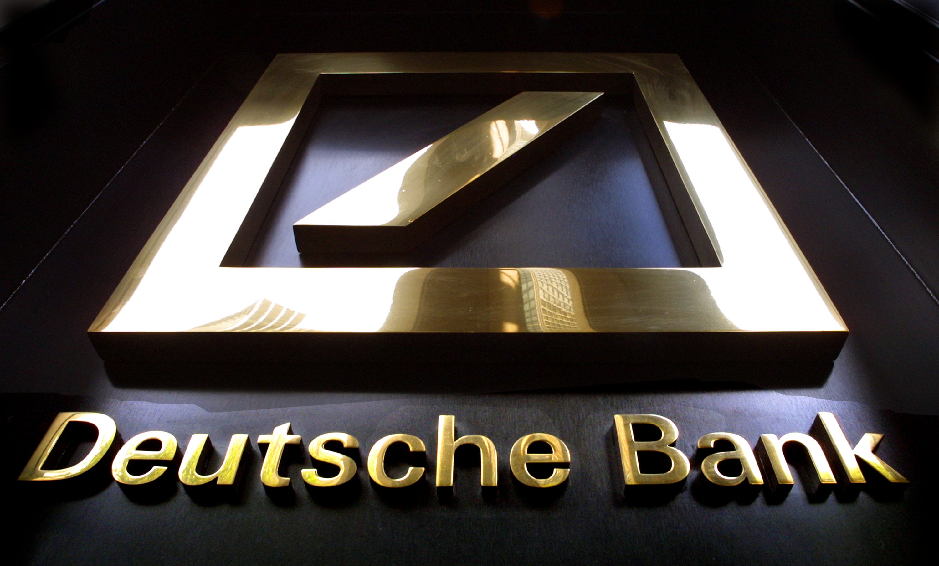 Acquistare Deutsche Bank per il 100% di rialzo?