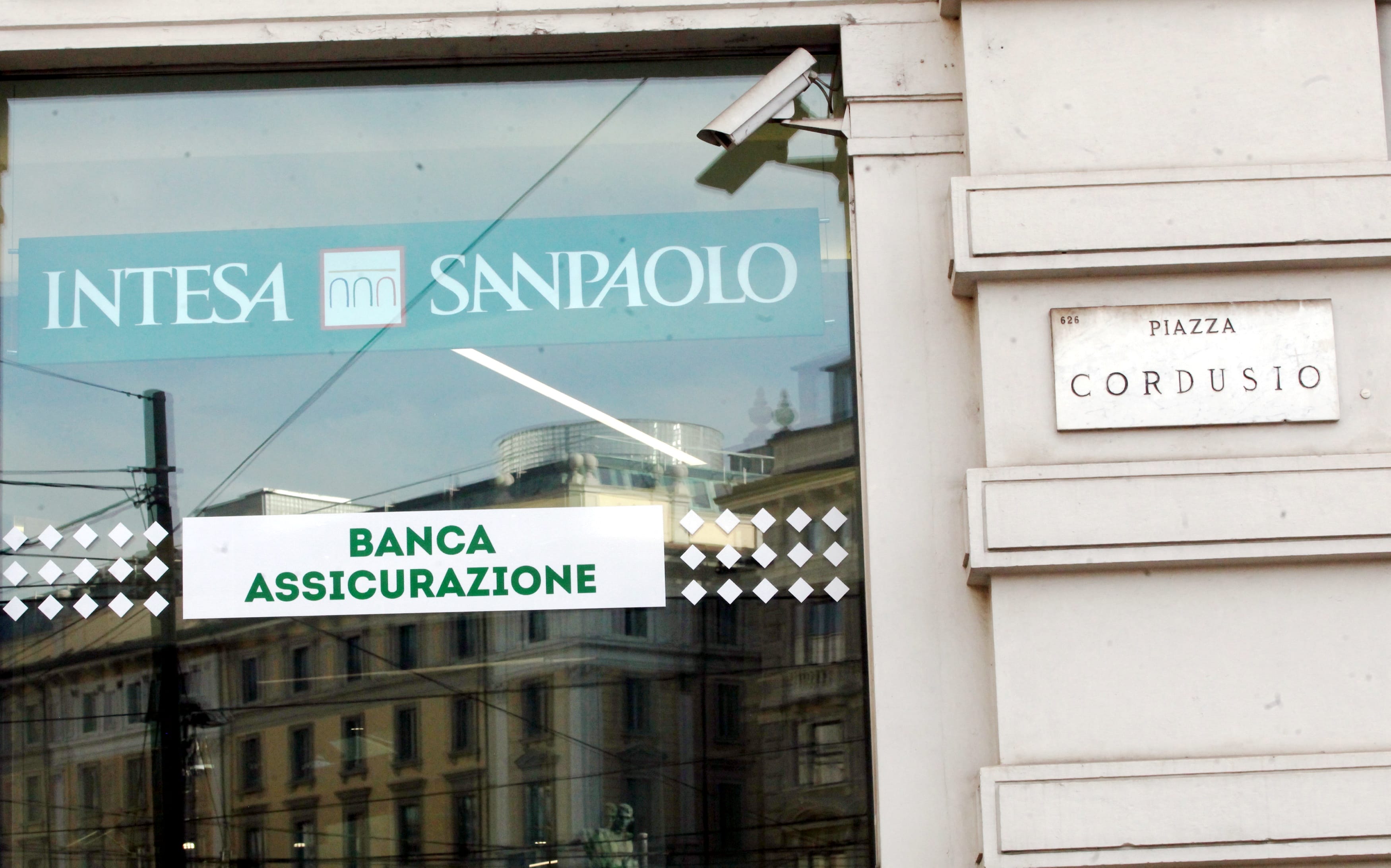 Intesa sanpaolo