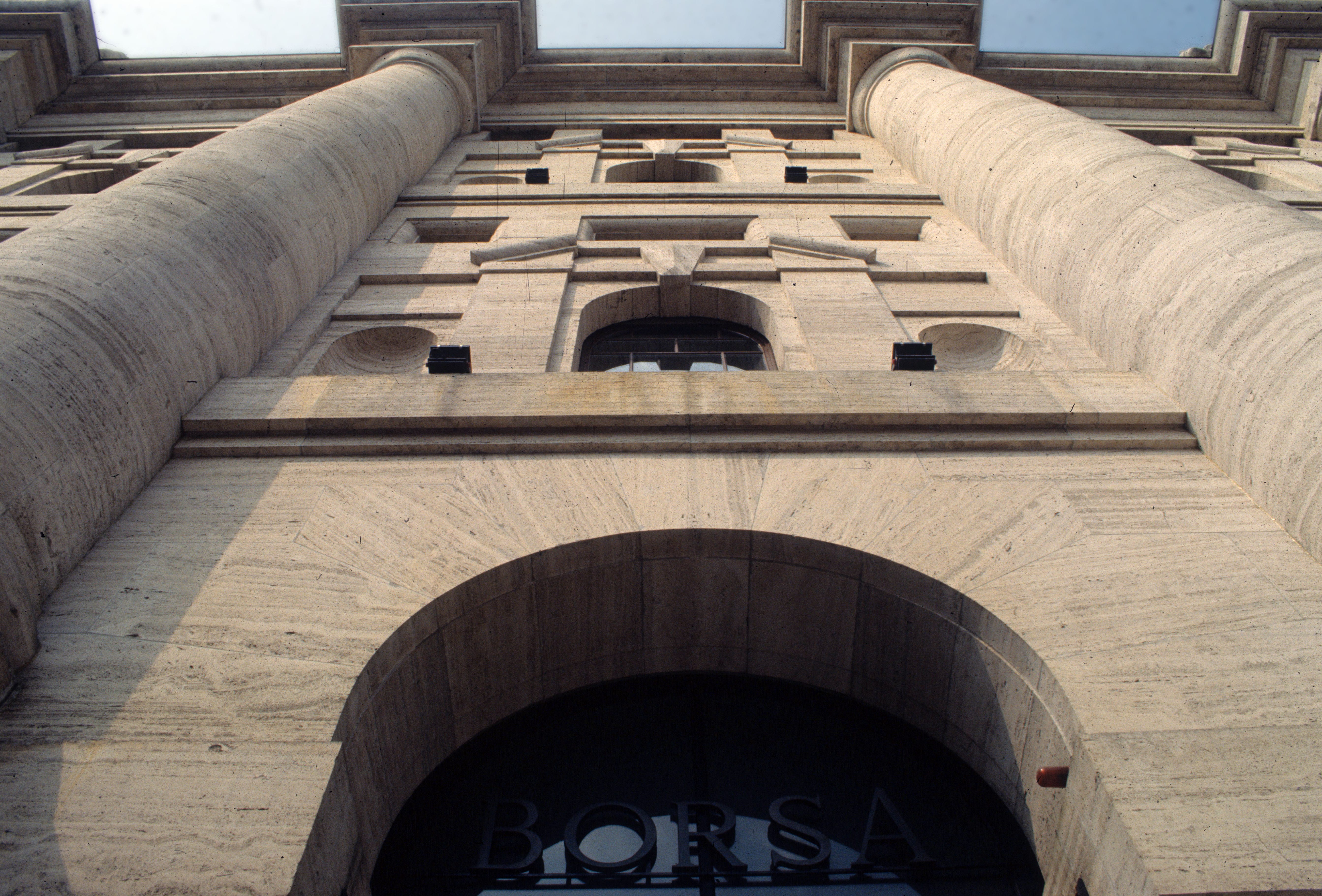 Quali sono titoli azionari preferiti dagli esperti