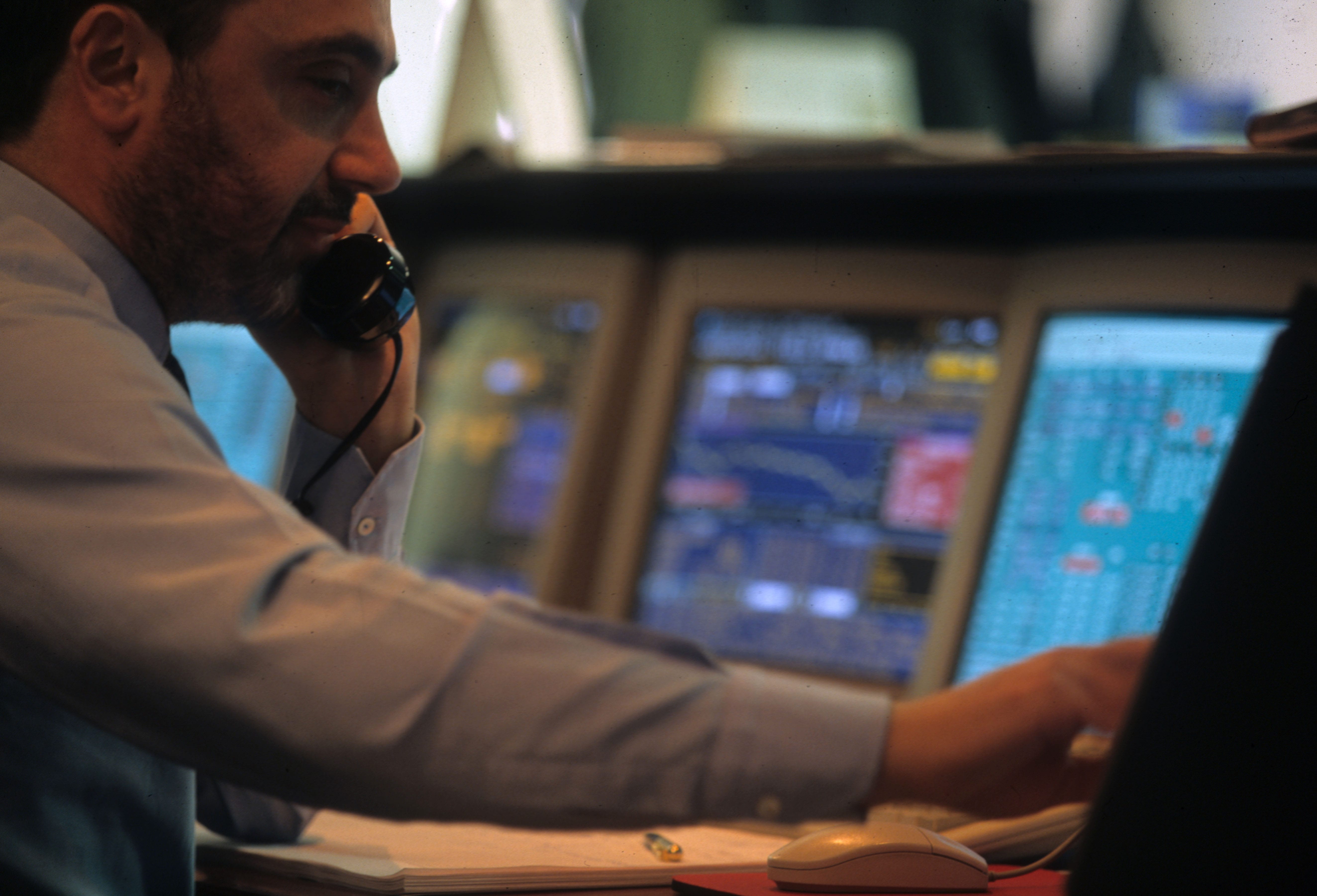 raccomandazioni degli analisti