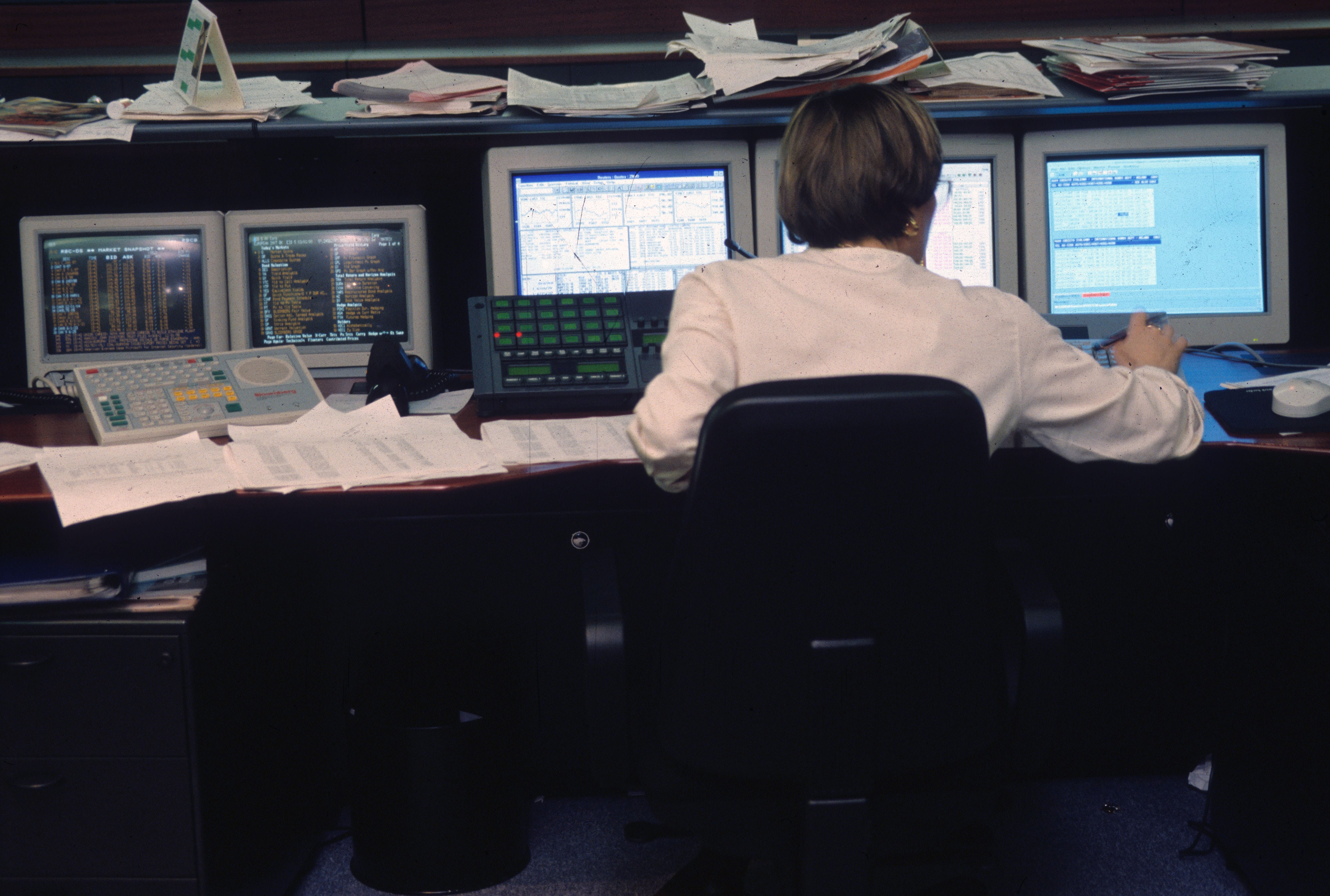 Migliori titoli azionari da comprare e vendere