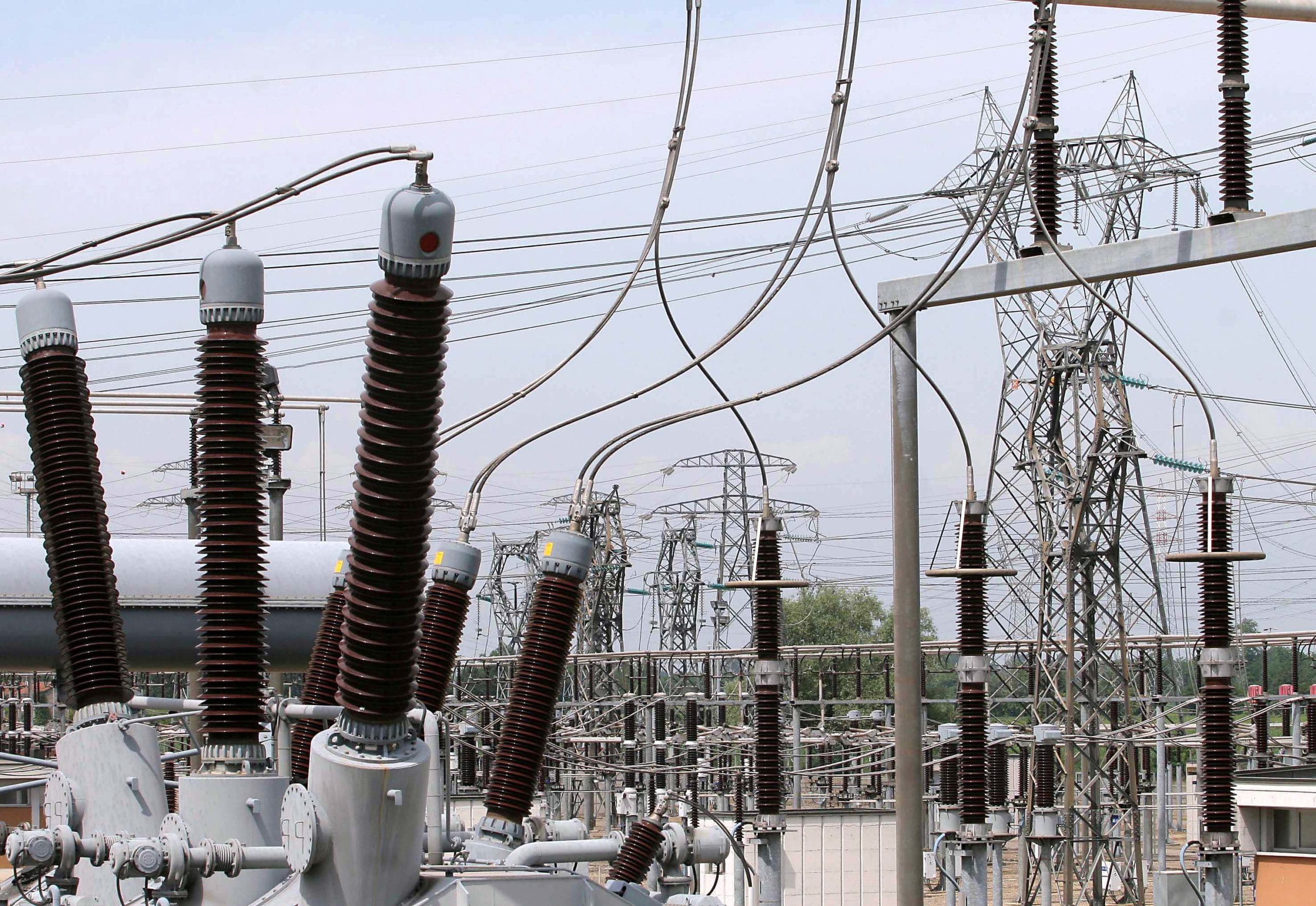 Titoli azionari sottovalutati con dividendi alti pronti al decollo