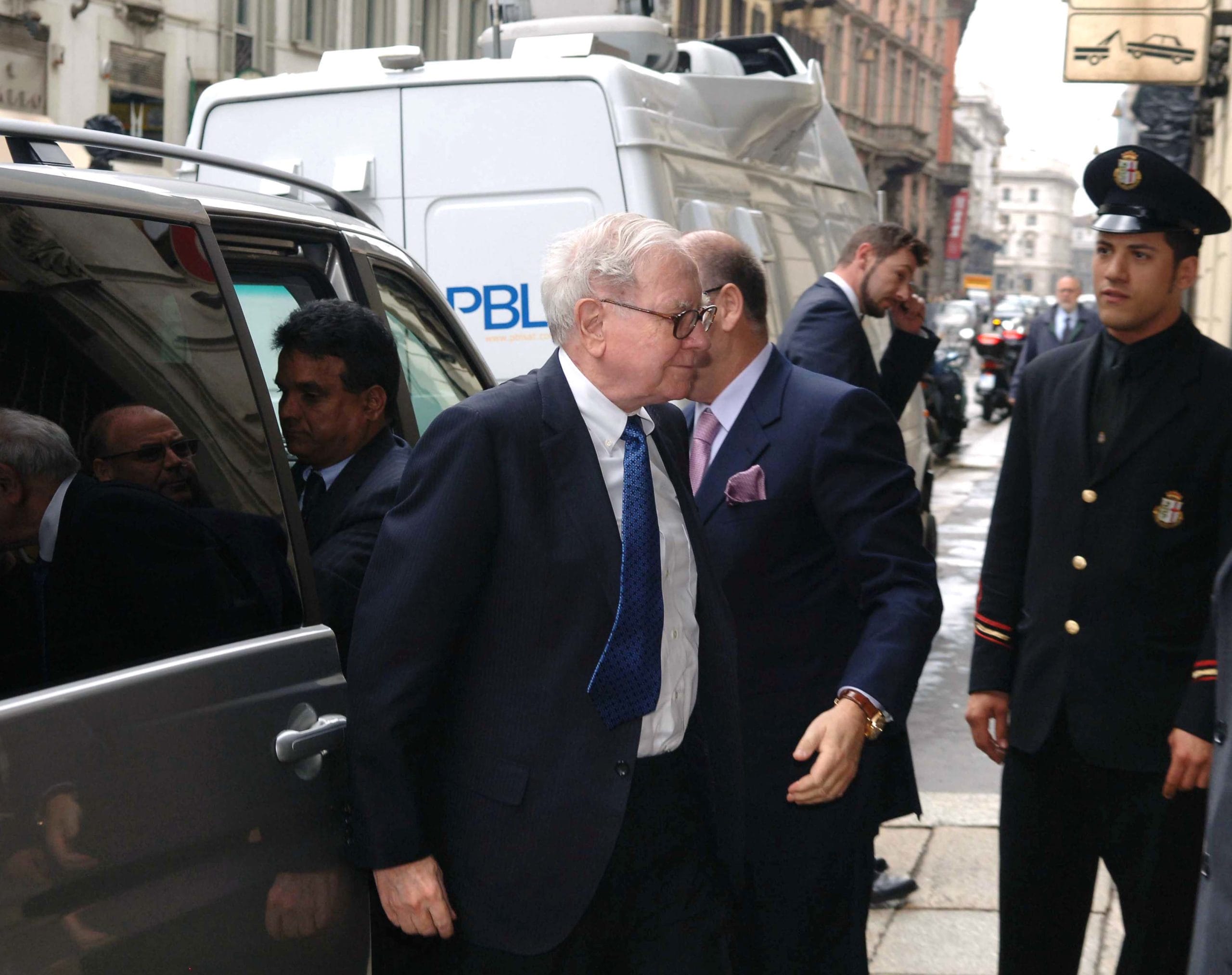 Cosa pensa Warren Buffett dei mercati di oggi? 