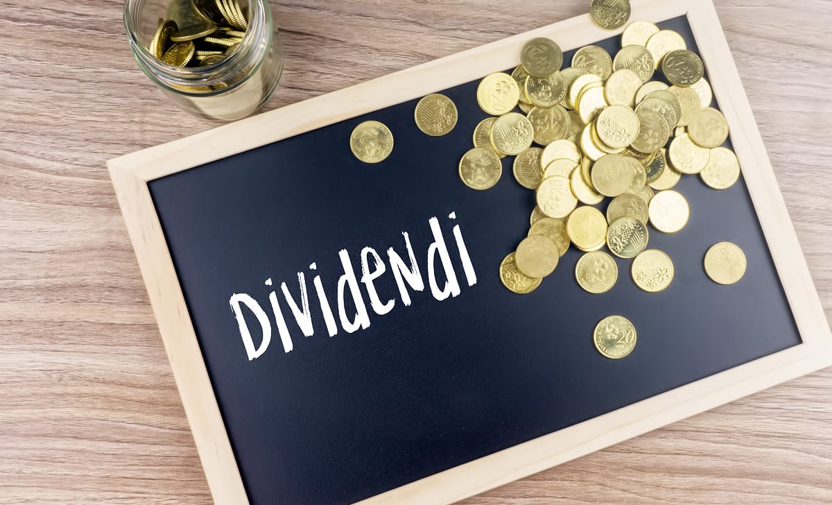 2 titoli con dividendi mensili oltre il 14%