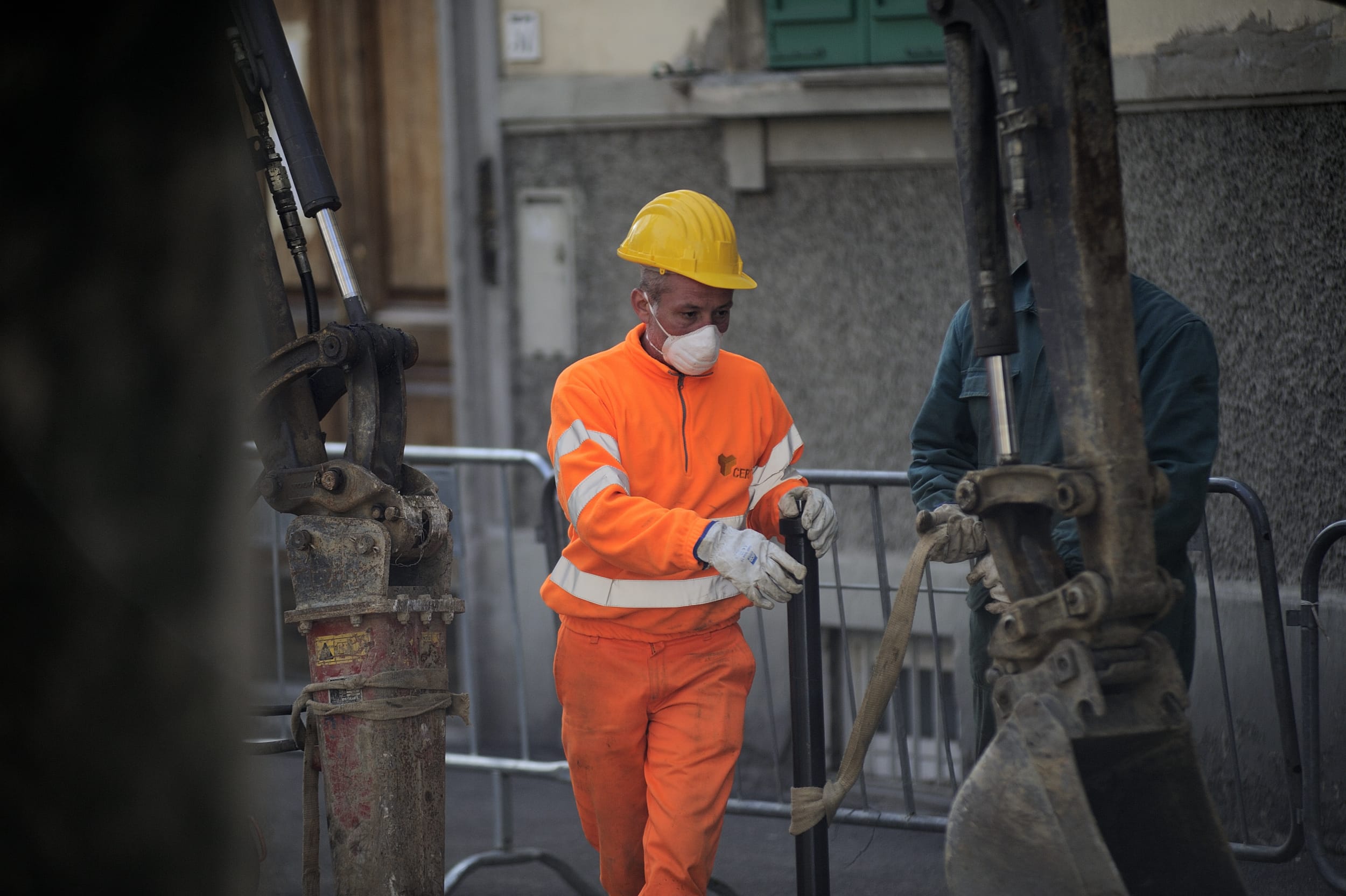 Come difendere i risparmi dalla volatilità