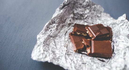 La cioccolata provoca l'acne?, cioccolata, brufoli