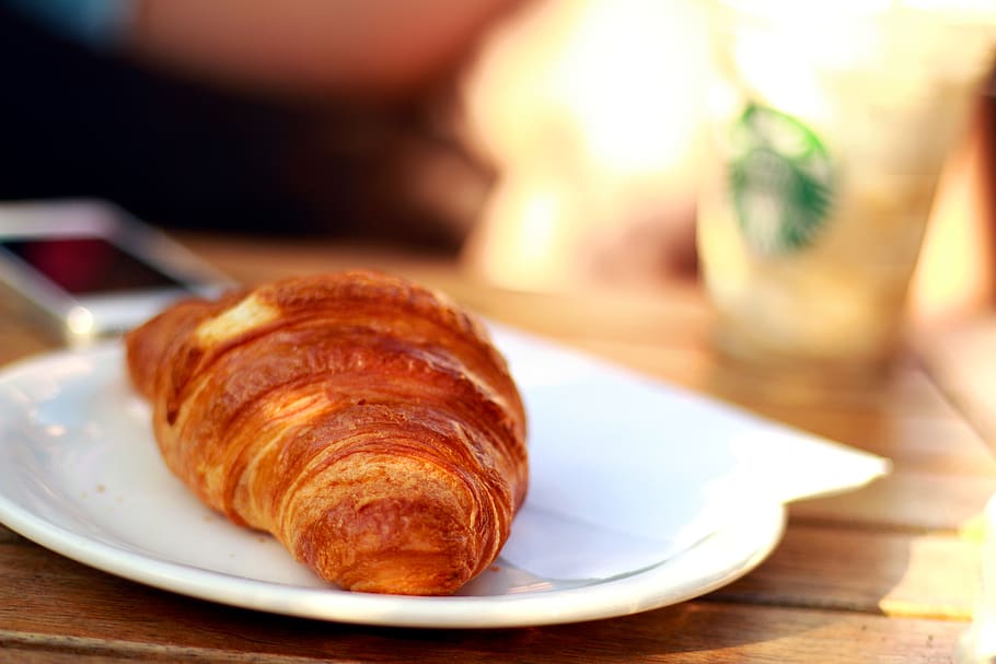 Se vuoi fare una squisita colazione, prepara dei cornetti integrali soffici senza burro con questa ricetta semplice e veloce