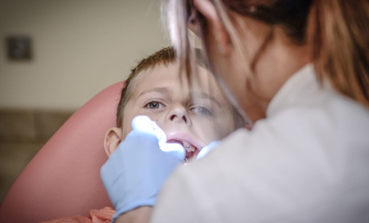 Fino a che età i bambini non pagano il dentista