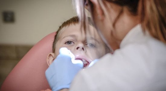 Fino a che età i bambini non pagano il dentista