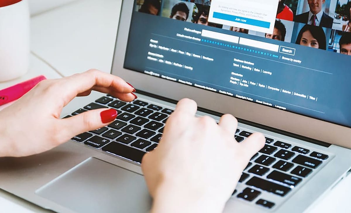 cercare lavoro tramite LinkedIn