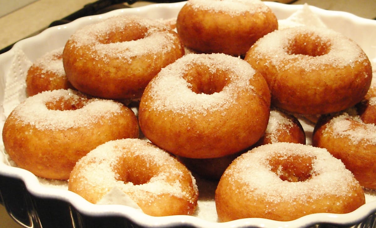 un vassoio di para frittus