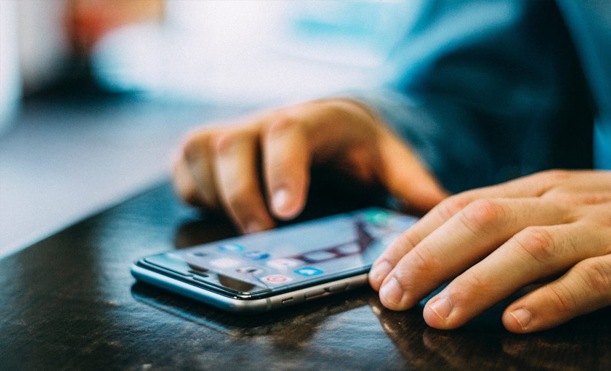 navigare con il cellulare