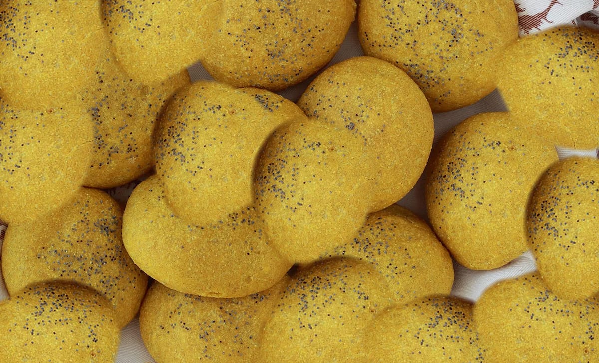 panini al sesamo e curcuma