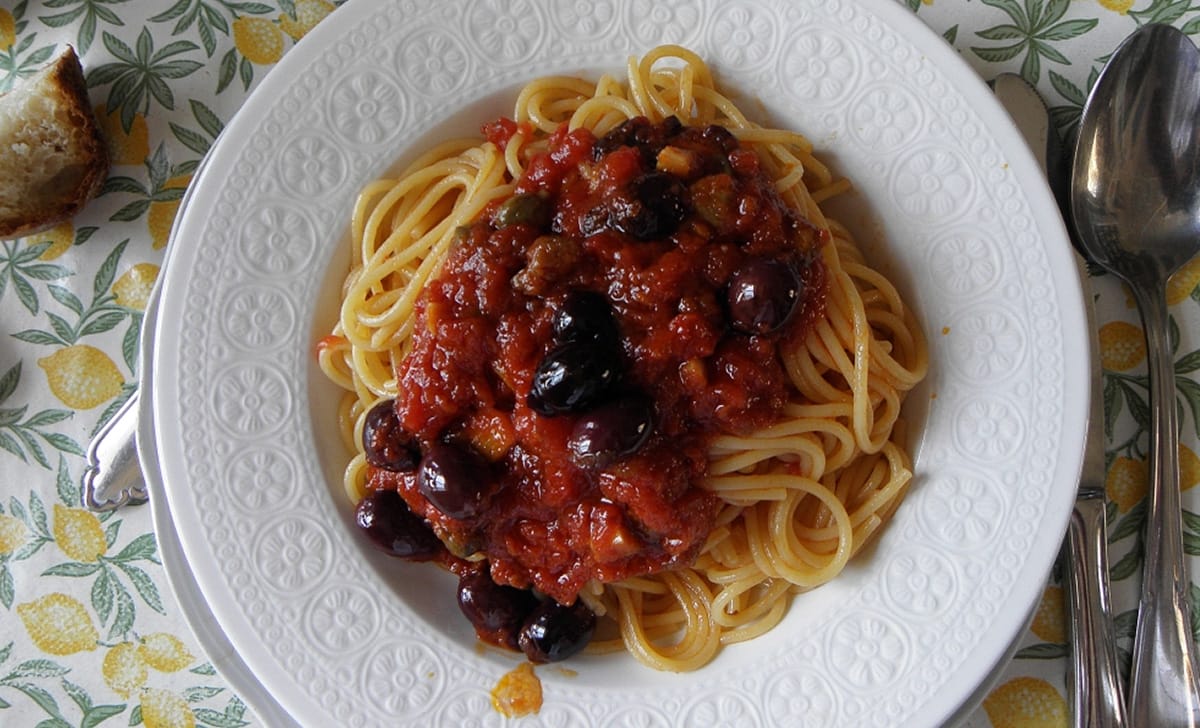 pasta capperi e olive