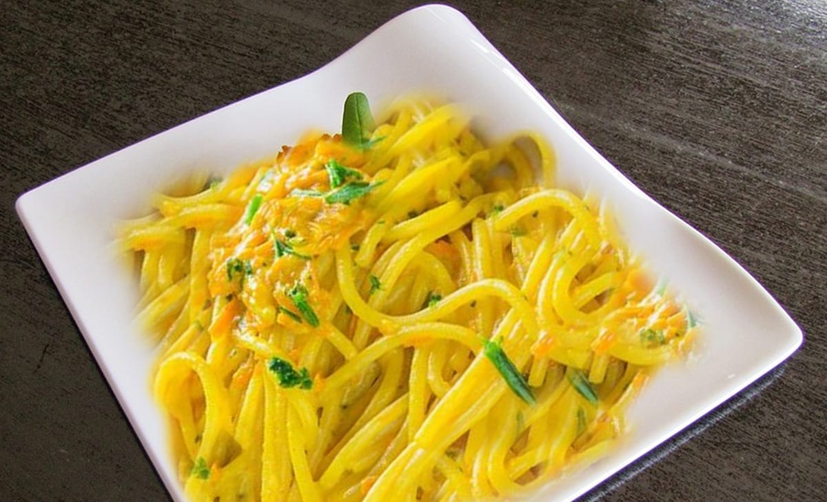 pasta e curcuma