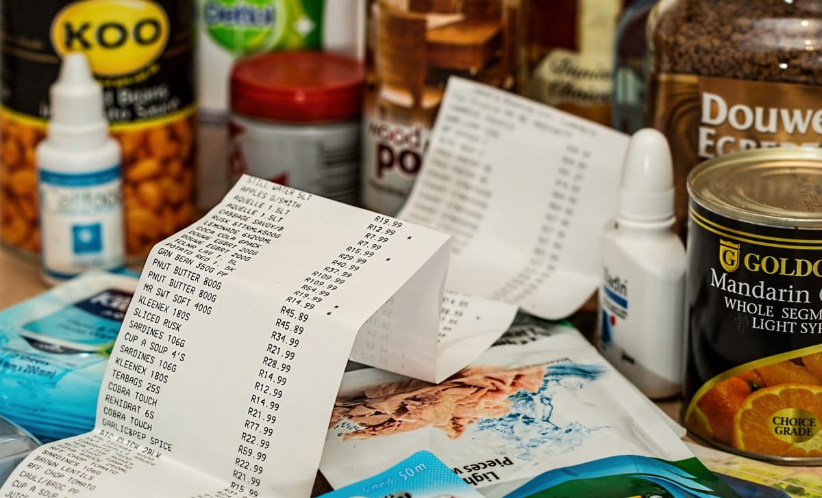 Occhio ai cartelli dei supermercati per evitare spiacevoli sorprese alla cassa