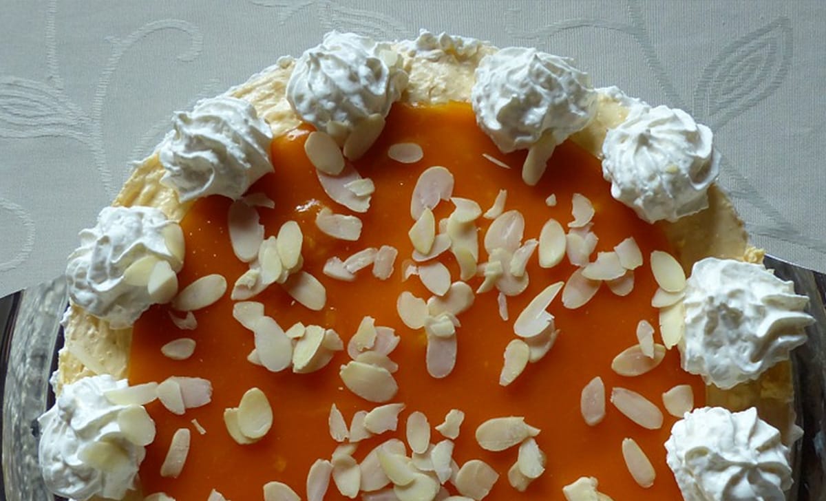 torta agli agrumi con panna