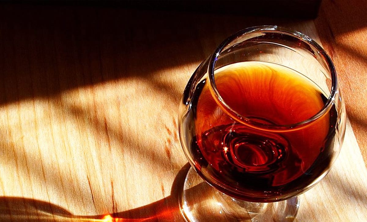 Un bicchiere di porto