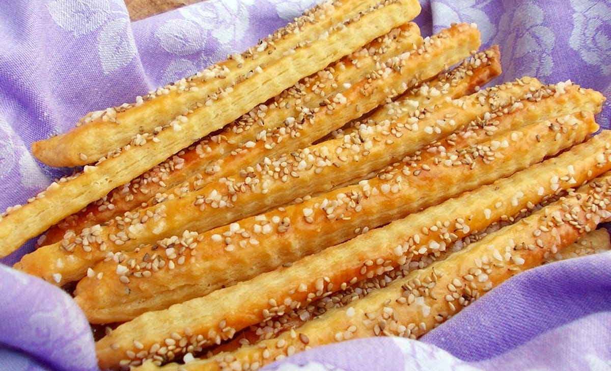 Bastoncini al sesamo