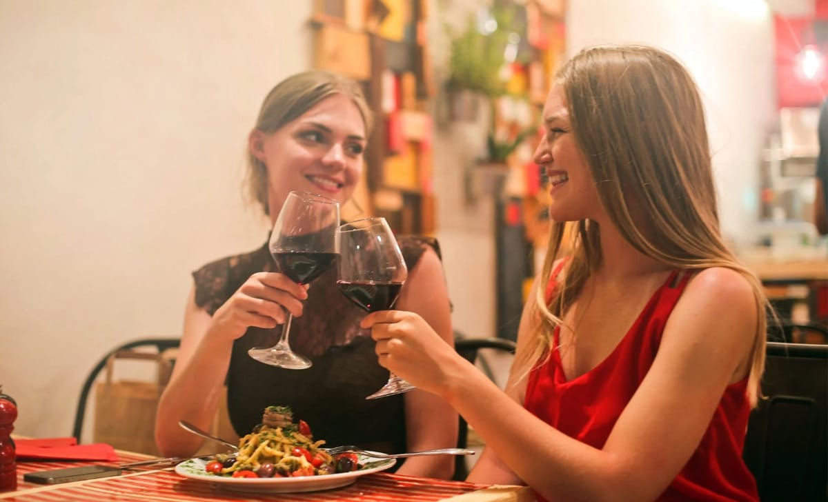 cucinare e mangiare a casa