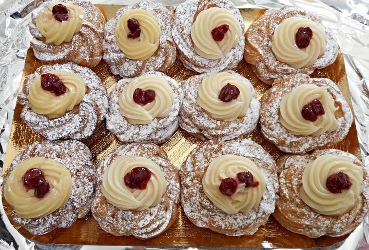zeppole