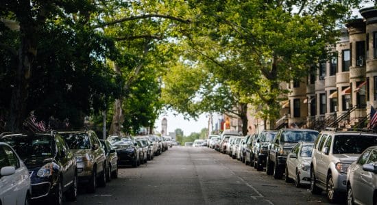 auto parcheggiate