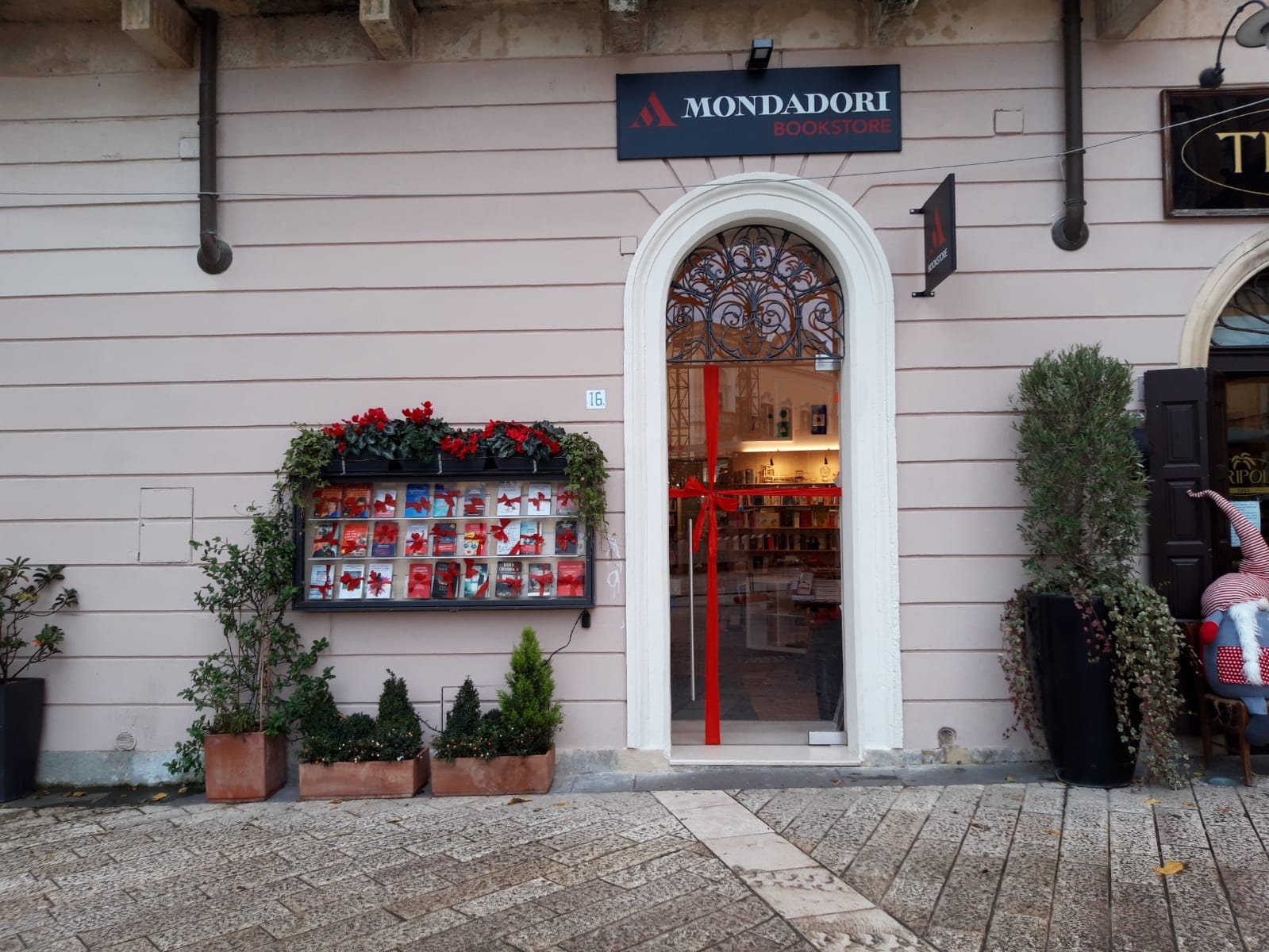 Mondadori
