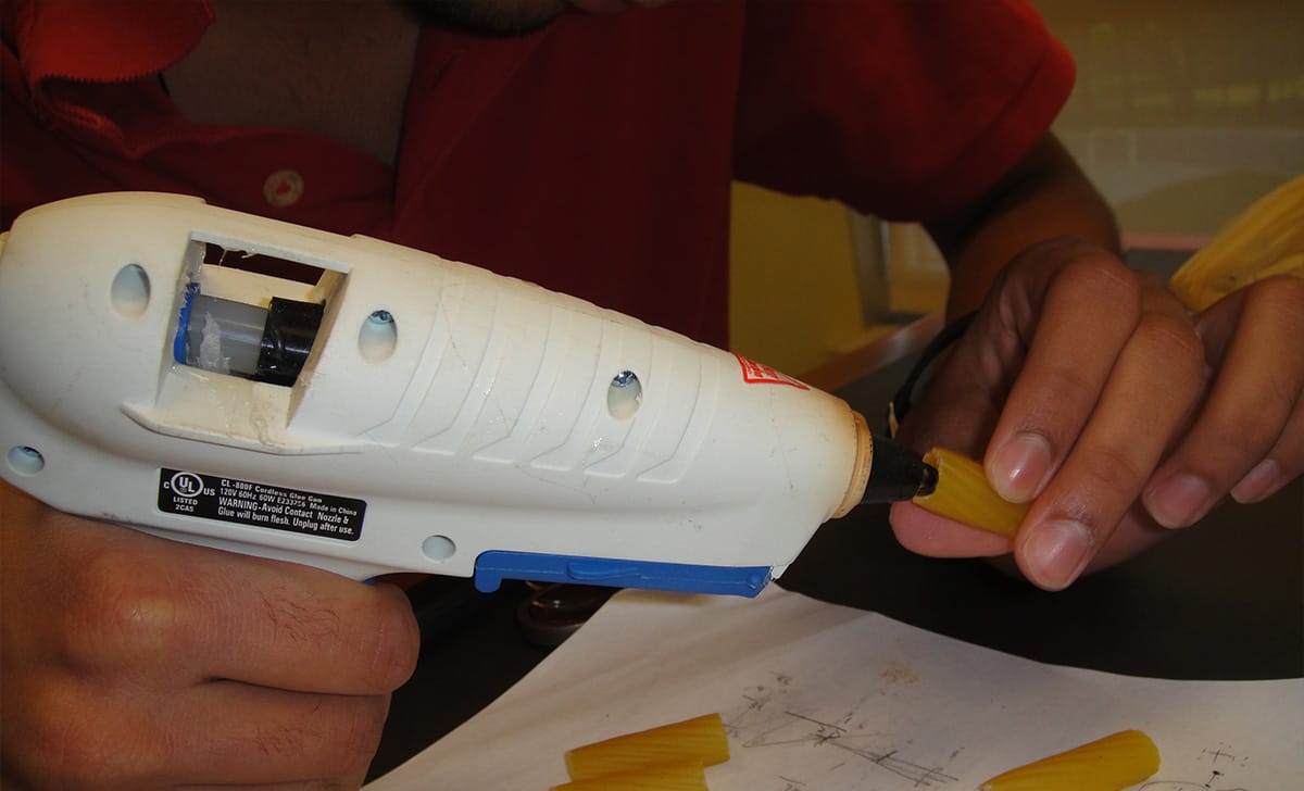 pistola colla a caldo