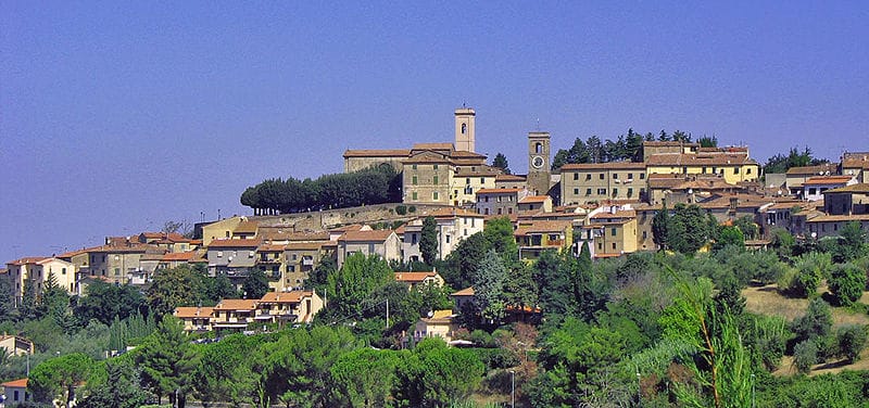 borgo Montescudaio Toscana