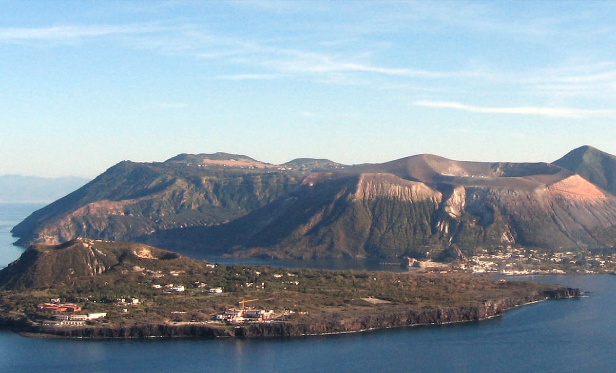 isola Vulcano