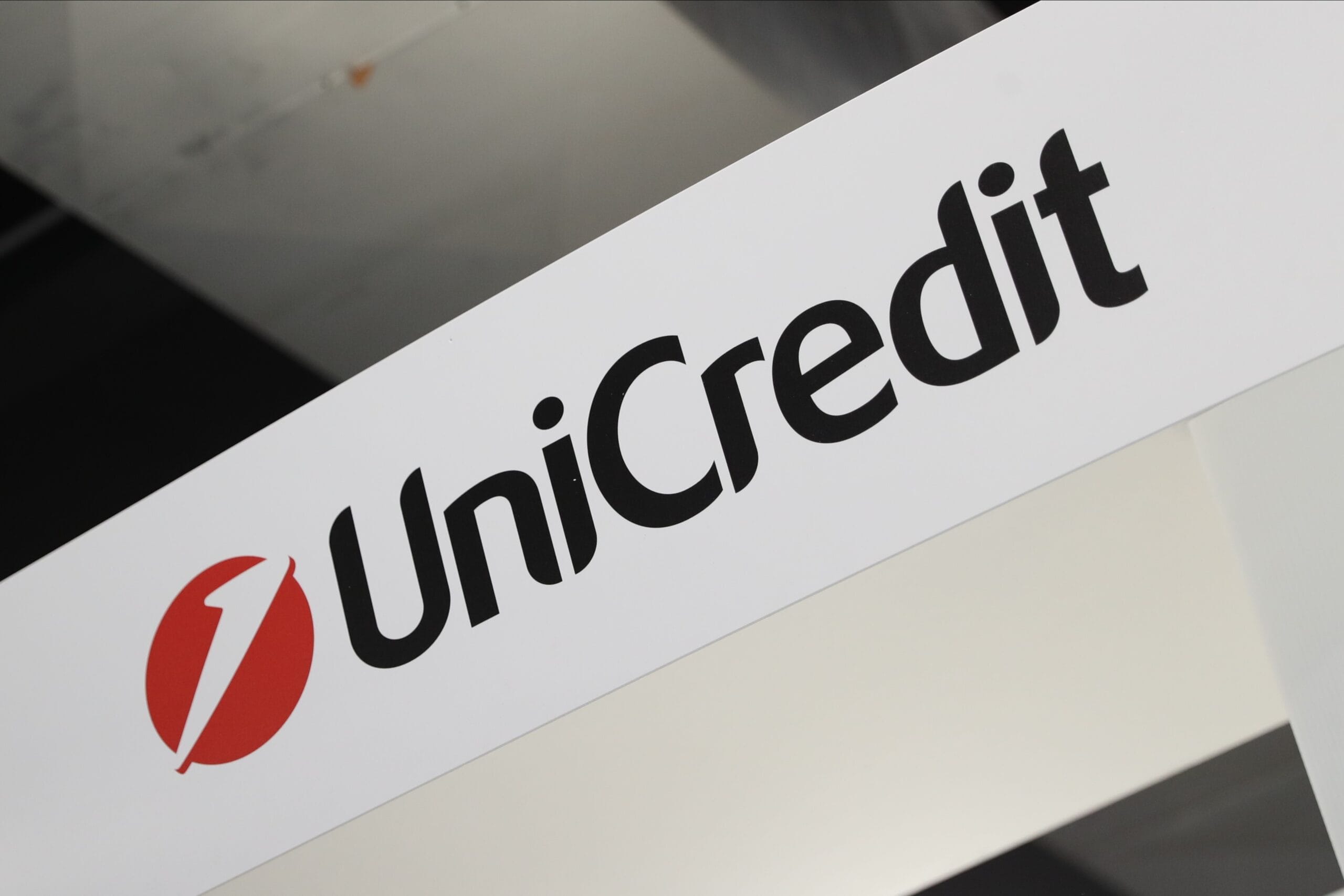 UNICREDIT