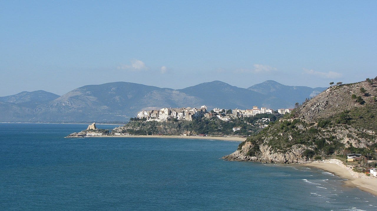 borgo sperlonga