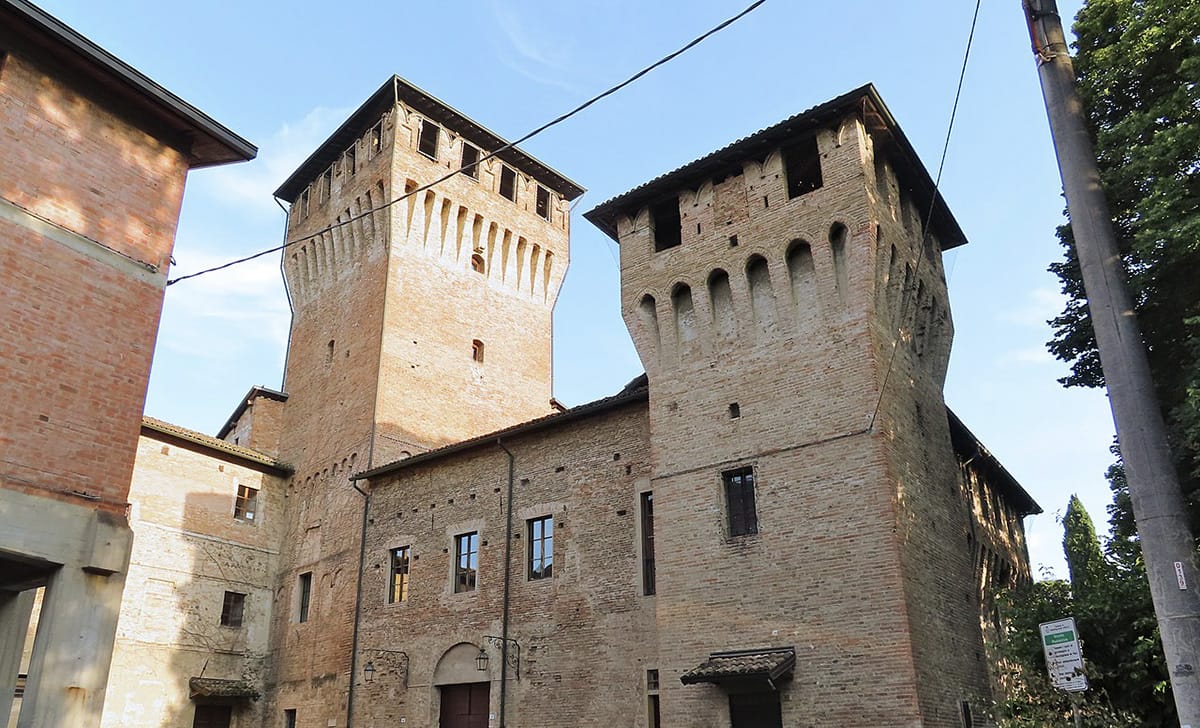 montecchio emilia castello