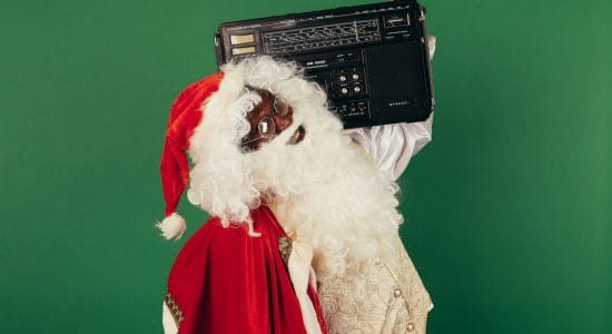 3 brani natalizi famosi e recenti-proiezionidiborsa.it