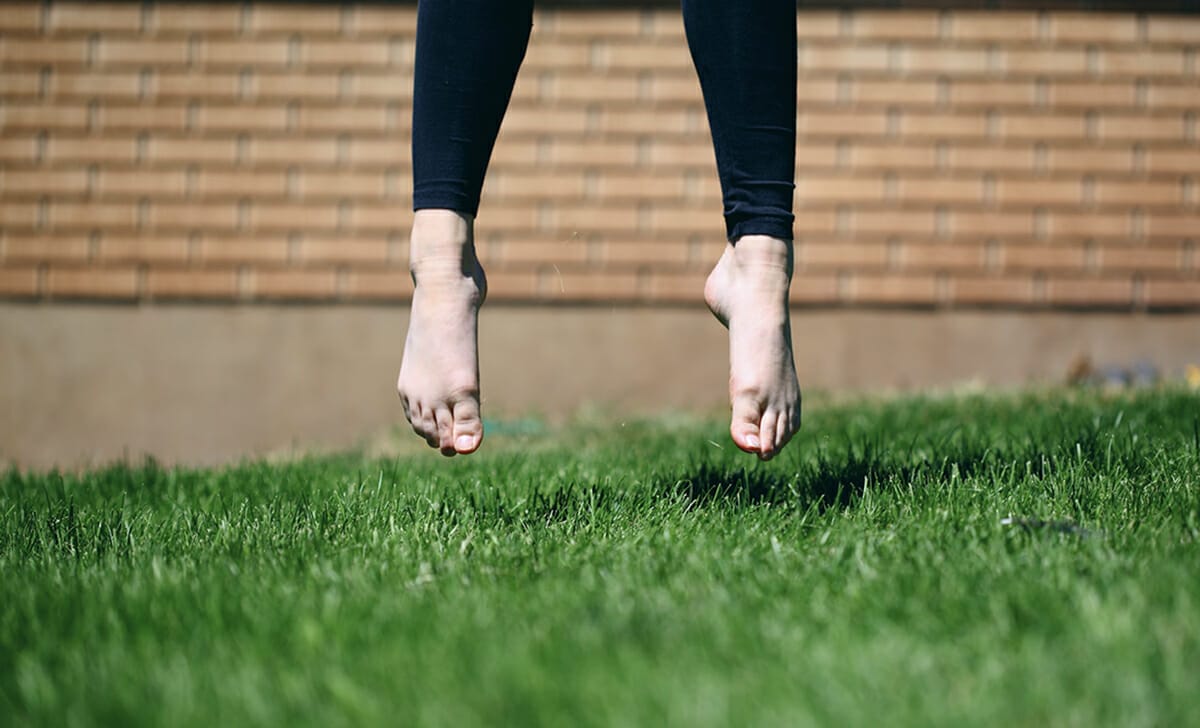 Alleviare fastidio e gonfiore ai piedi