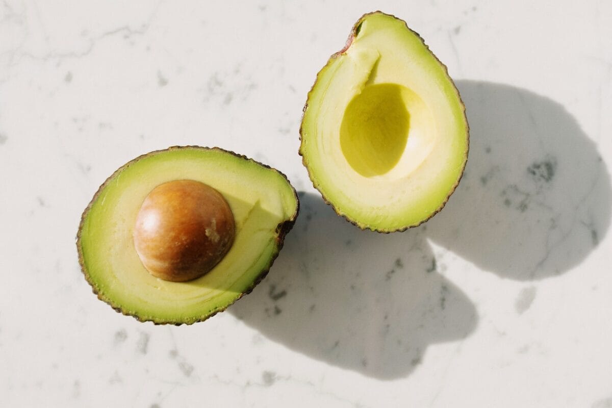 Anche l'avocado contiene vitamina B5-proiezionidiborsa.it