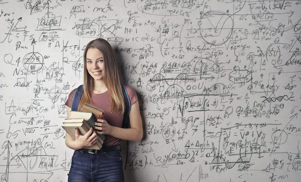 Chi non paga l’iscrizione e le tasse scolastiche