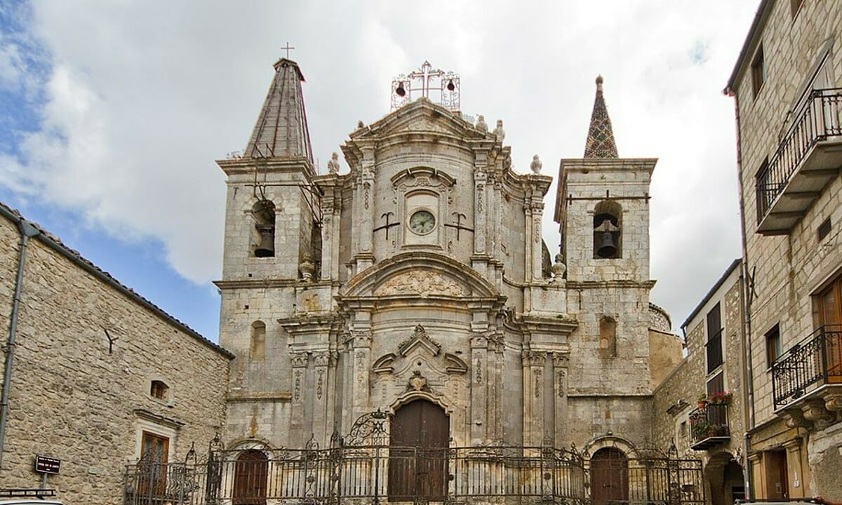 Chiesa di Santa Maria di Loreto, uno splendido edificio in stile barocco