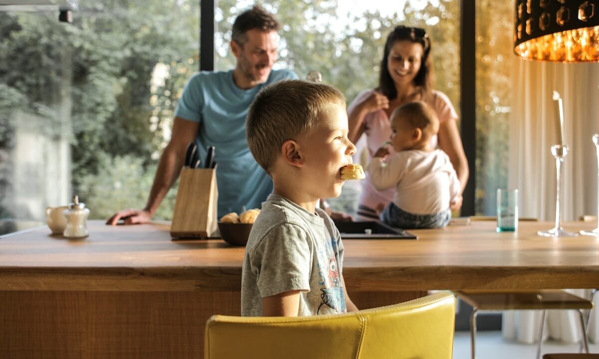 Cosa non fare quando si mangia