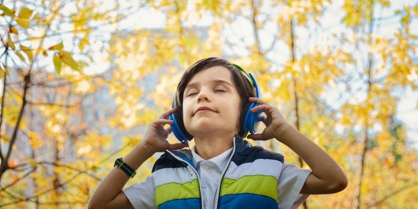Cosa succede al cervello quando ascoltiamo musica
