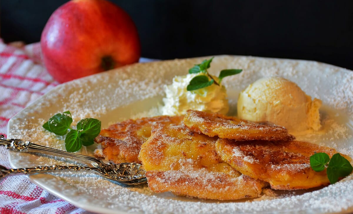 Frittelle di mele facili e veloci