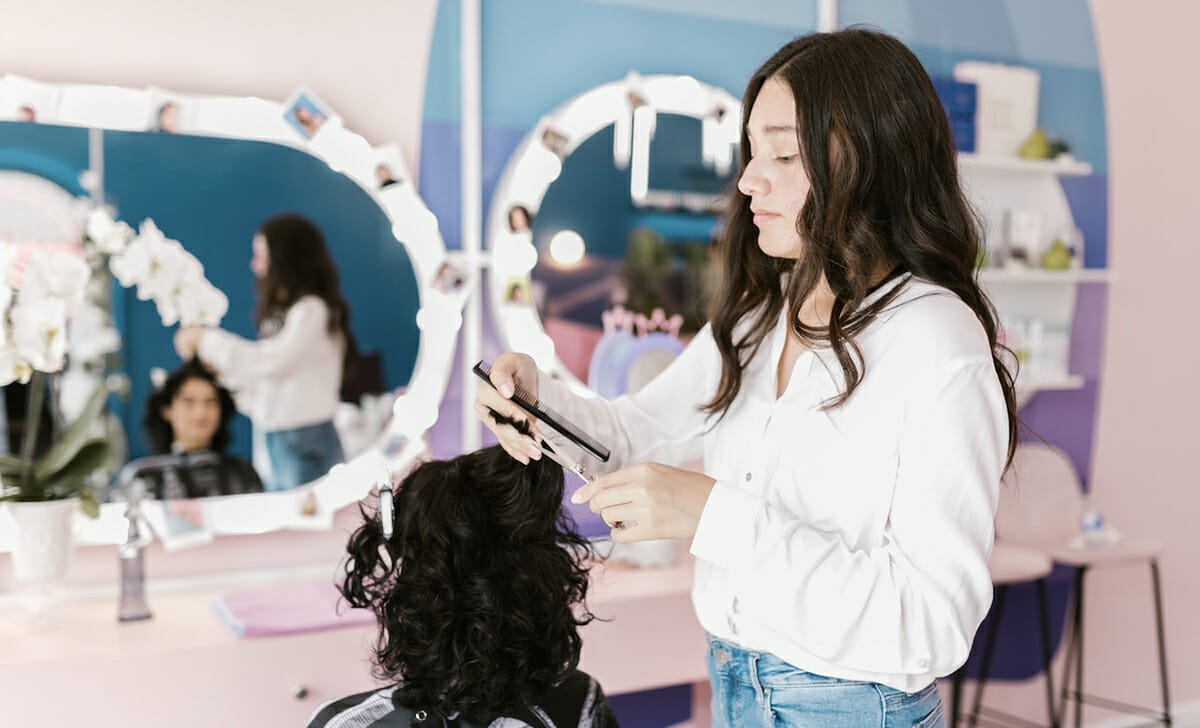 L’elegantissimo taglio del momento che dona volume ai capelli