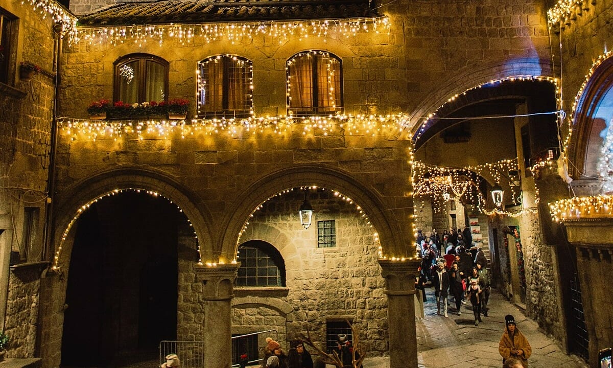 Luminarie natalizie del centro storico di Viterbo