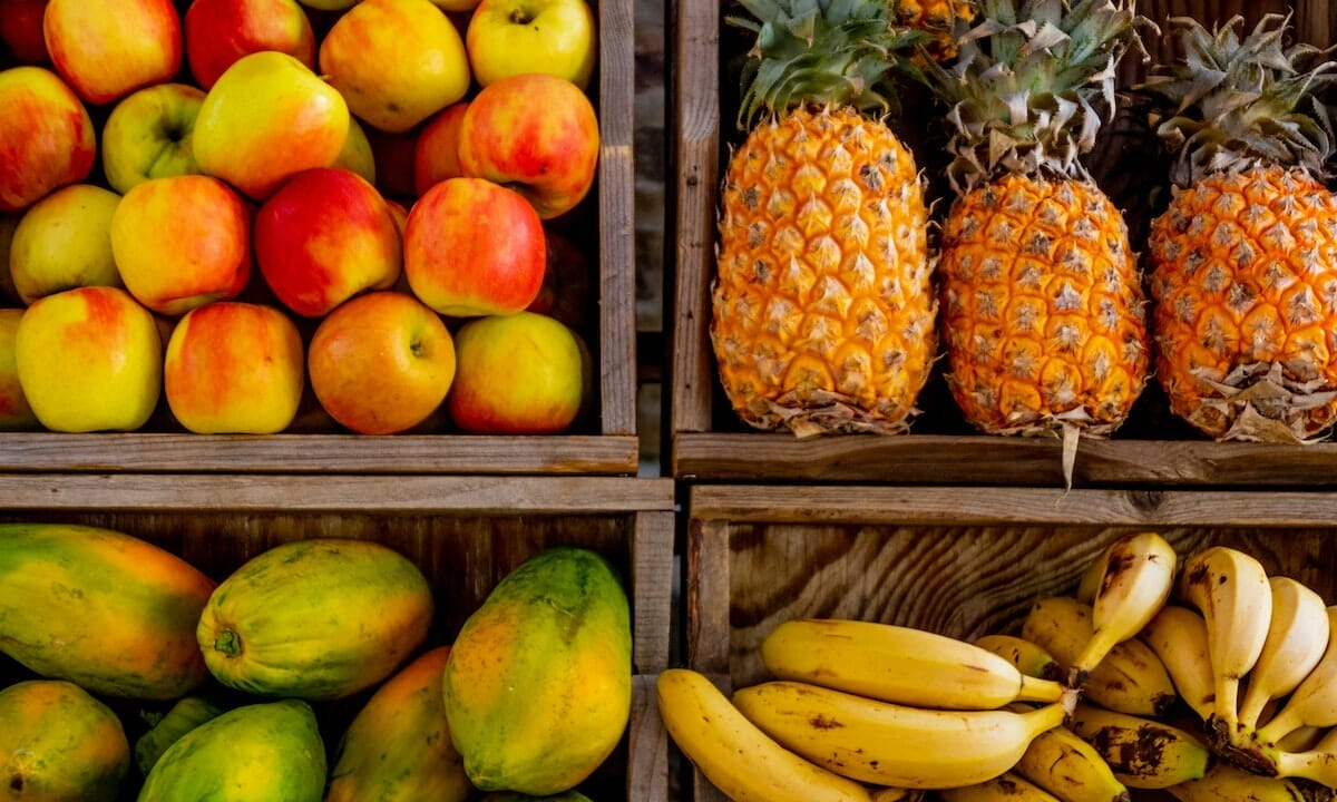 Mele, ananas e papaya perfetti per digerire