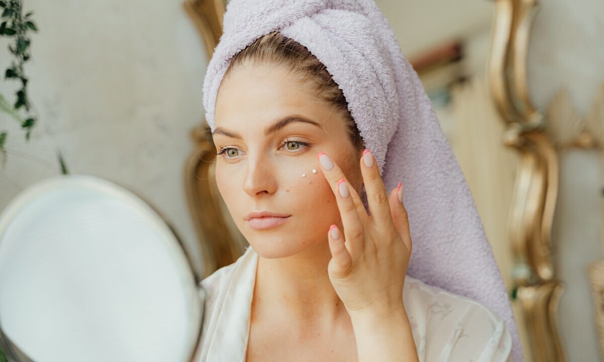Routine quotidiana per pelle perfetta