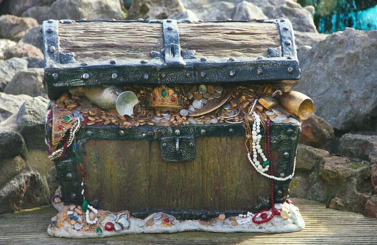 Scoppieranno d’oro i forzieri