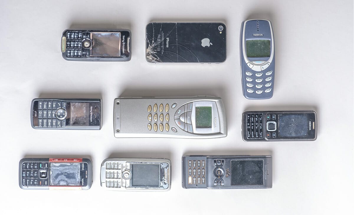 Questi vecchi cellulari li hai ancora in casa e valgono una fortuna