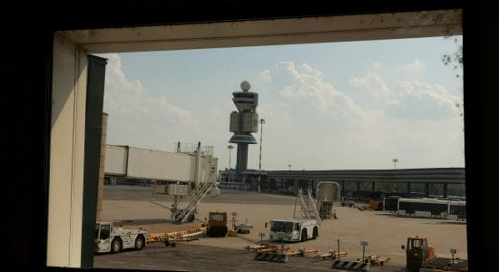 Torre di controllo ENAV pista di atterraggio Aeroporto di Malpensa
