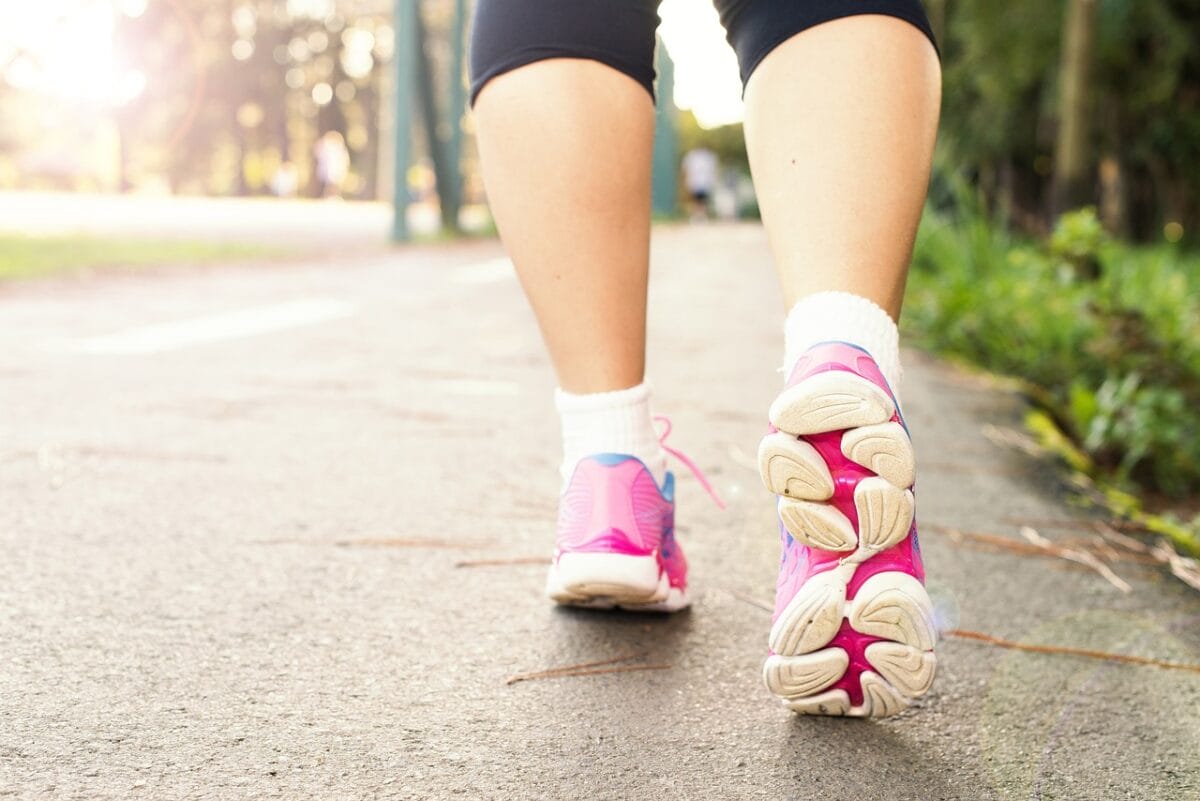 Una bella camminata veloce prima di andare al lavoro