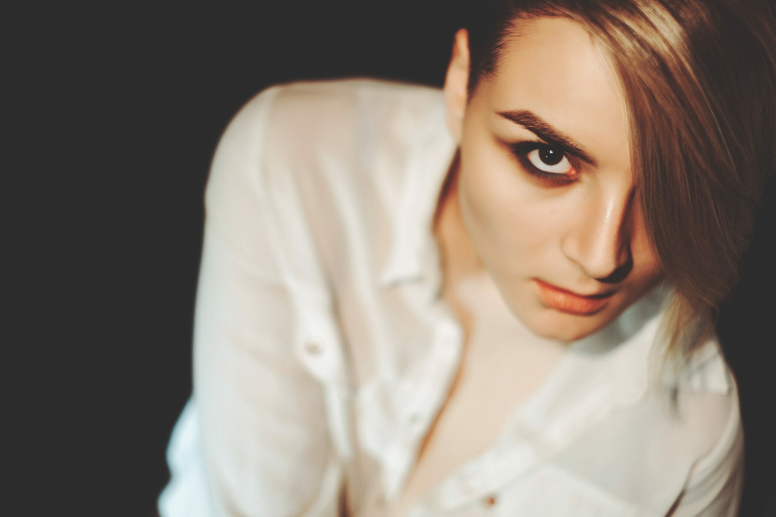 Vuoi capire se stai bene coi capelli corti?